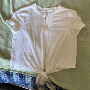 lulu lemon short sleeve shirt